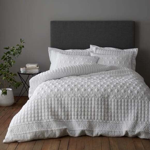 Bed Linen 5